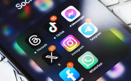 Meta and TikTok Agree to Follow Australia’s Under-16 Social Media Ban Despite Enforcement Challenges